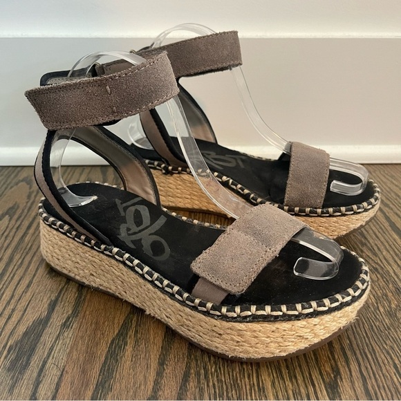 OTBT Reflector Grey Suede Espadrille Platform Sandals size 6 - Picture 1 of 8